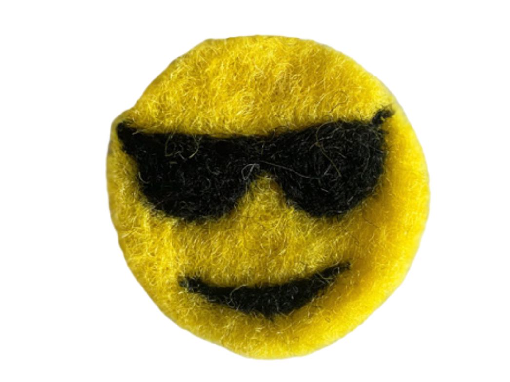 Filzsticker Smiley Sonnenbrille, handgefilzt, gelb