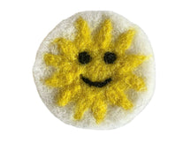 Filzsticker Sonne, handgefilzt, gelb